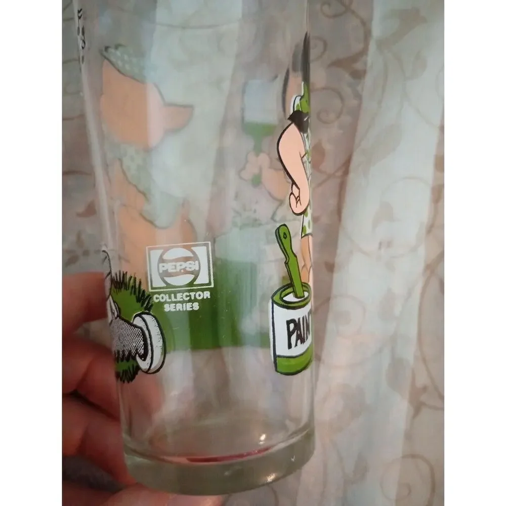Porky Pig and Petunia Pig 1976 Pepsi Collector Glass Warner Bros. Looney Tunes